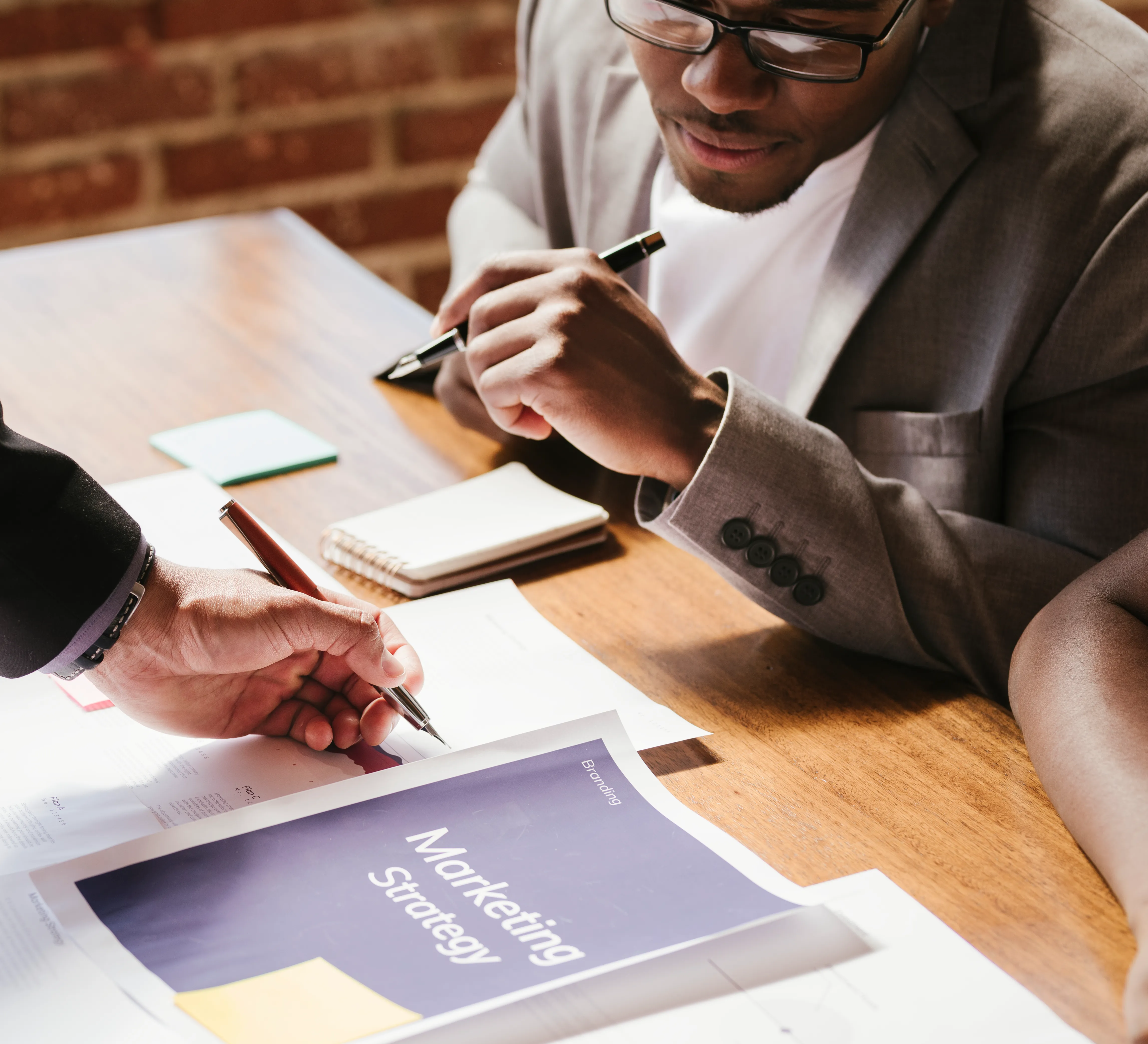 Content Marketing UAE: How to Build Authority Without a Content Team