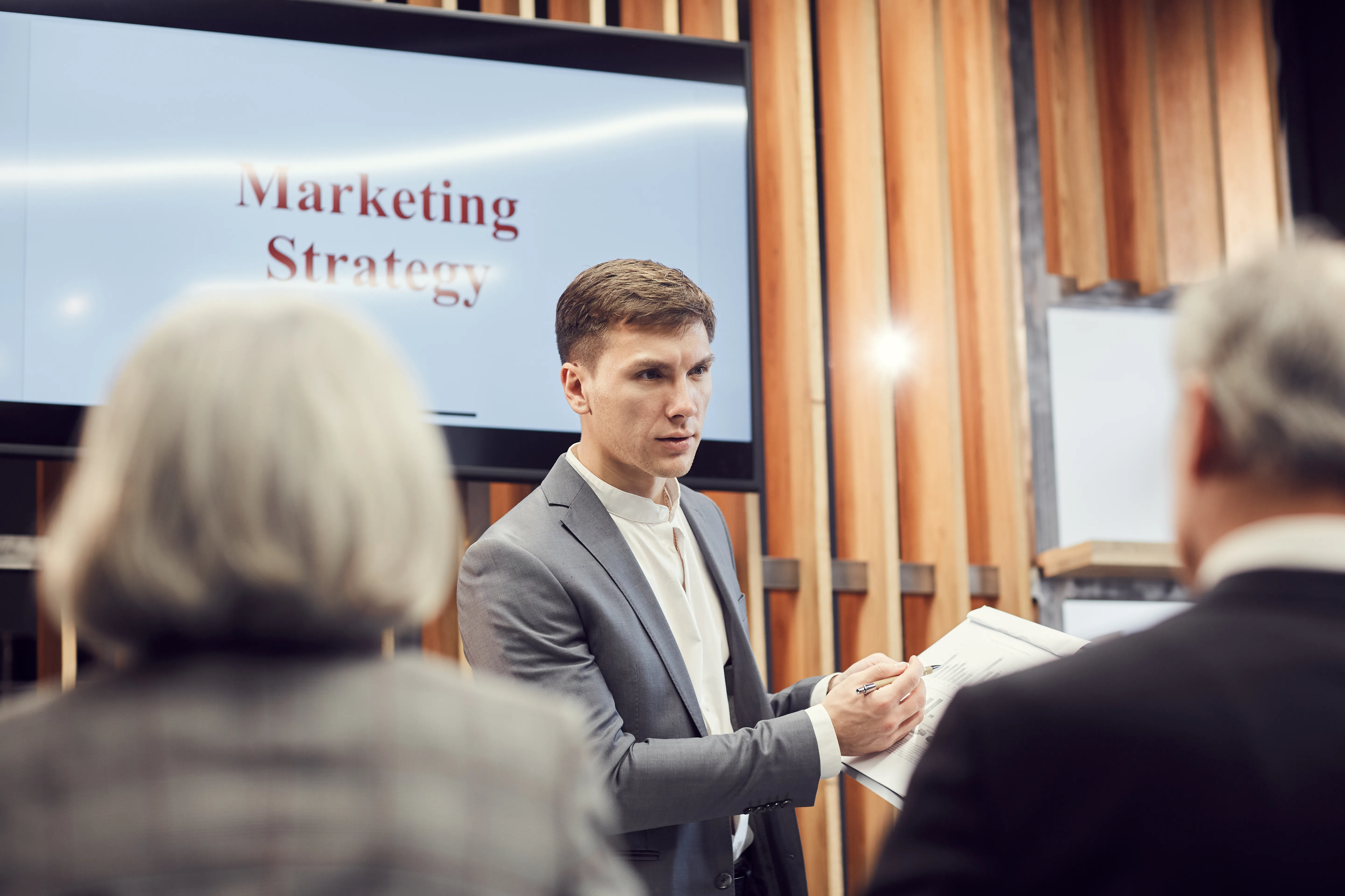 Marketing Consultant UAE: The Senior Operator You Rent Instead of Hire