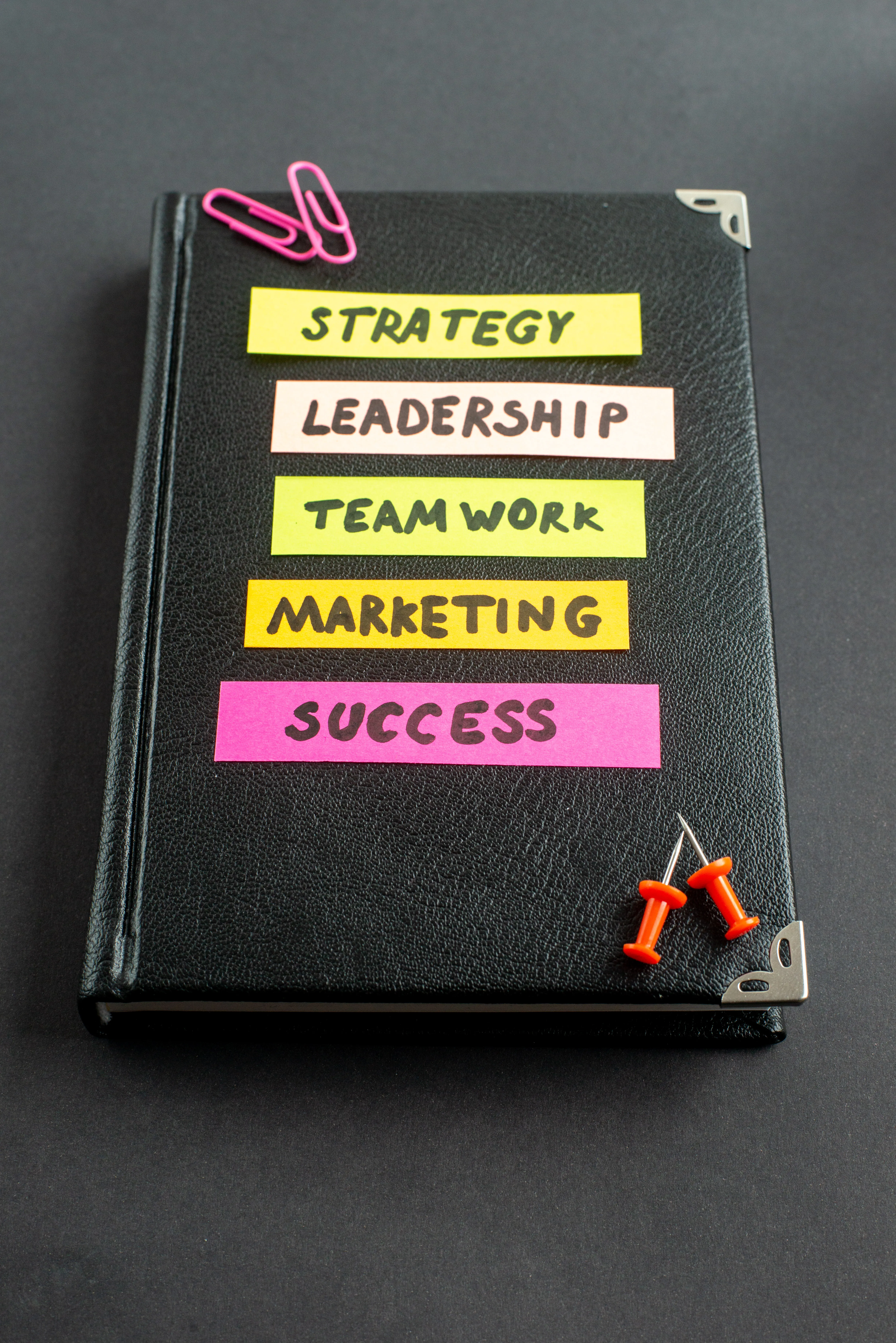 Personal Brand Strategy UAE: The System Behind Standout Professionals