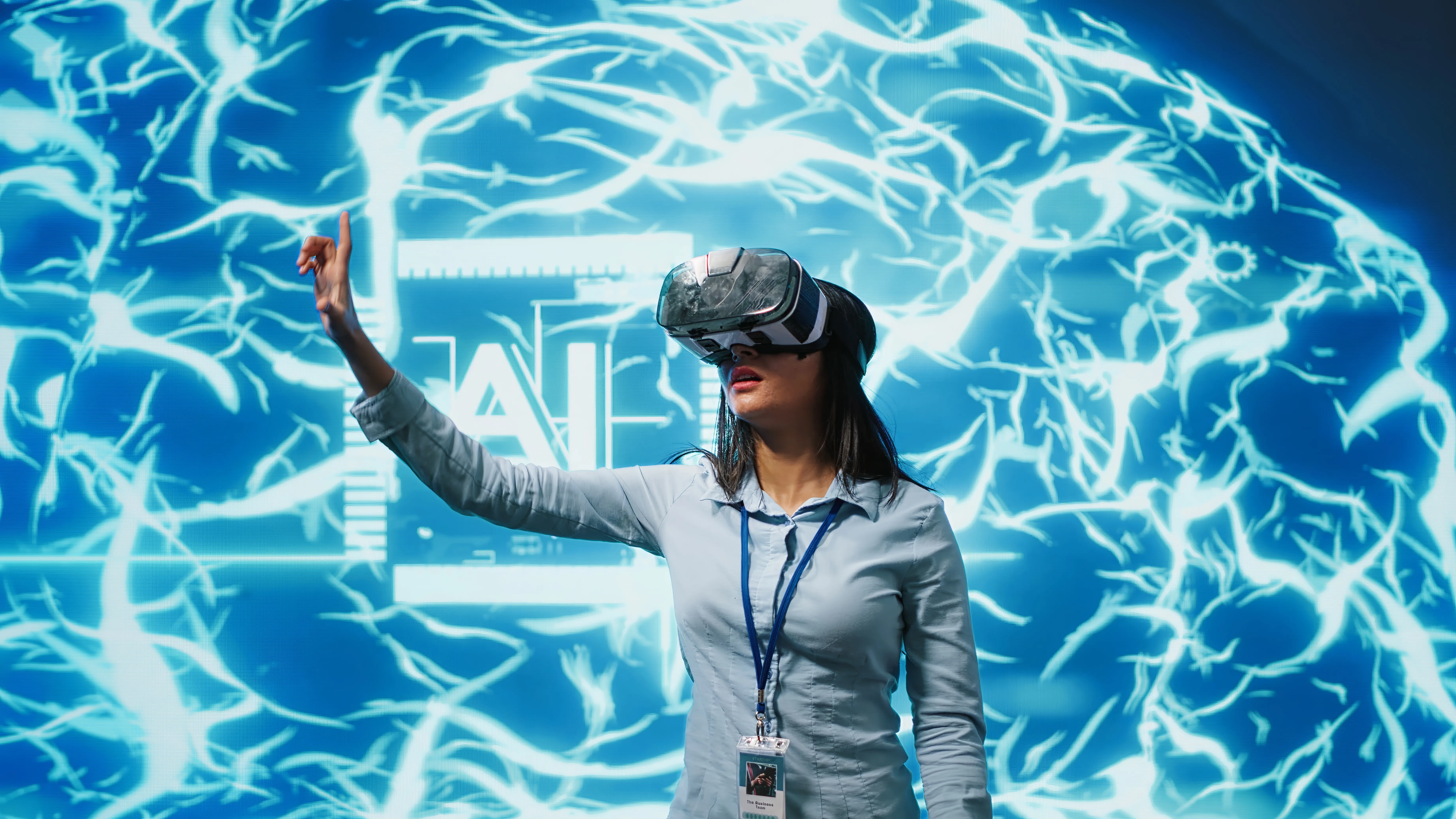 RAG UAE: How Retrieval Augmented Generation Adds Your Knowledge to AI